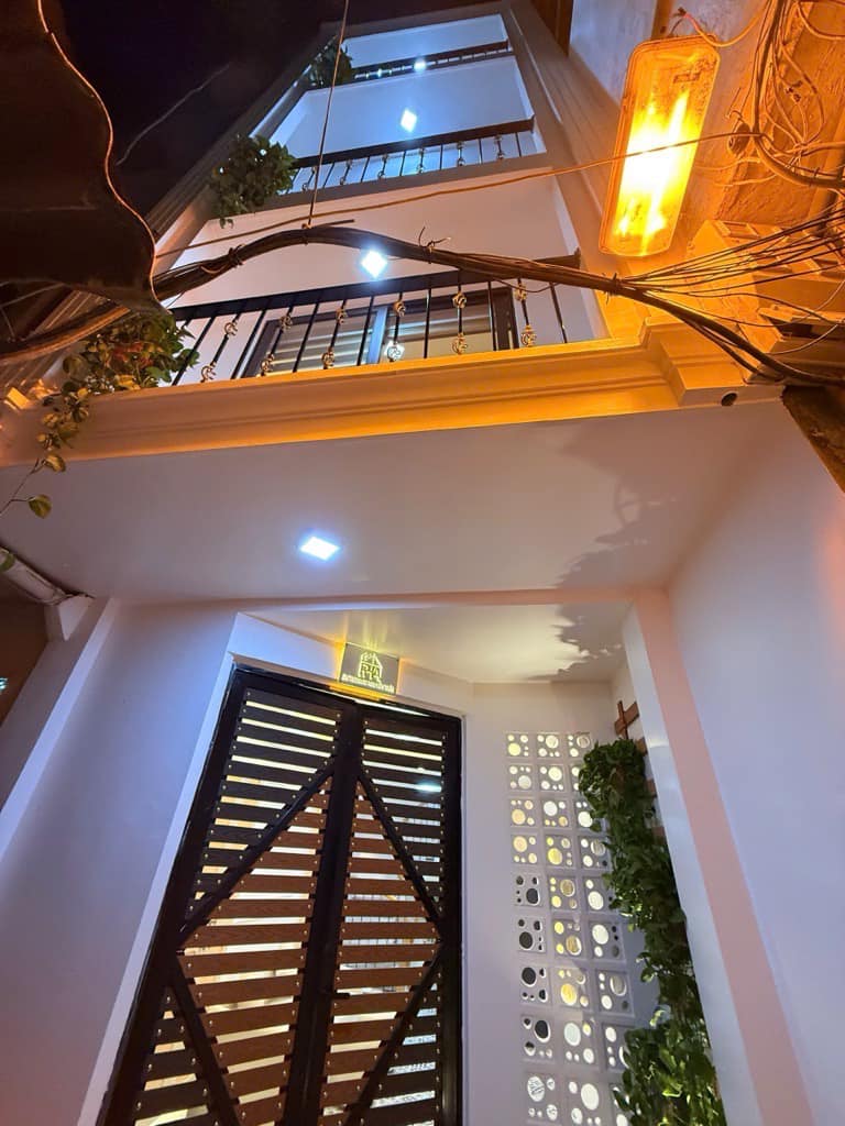 SIÊU PHẨM CỰC ĐẸP - FULL NỘI THẤT - MỚI TINH - XÁCH VALI VỀ Ở NGAY